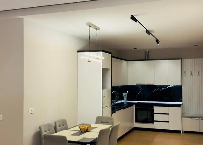 Apartment Gloria New Bazaar Tirana