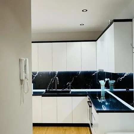 Gloria New Bazaar Appartement