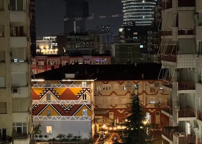 Gloria New Bazaar * Tirana