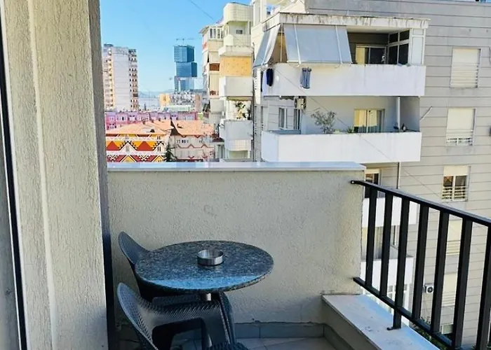 Gloria New Bazaar Appartement Tirana